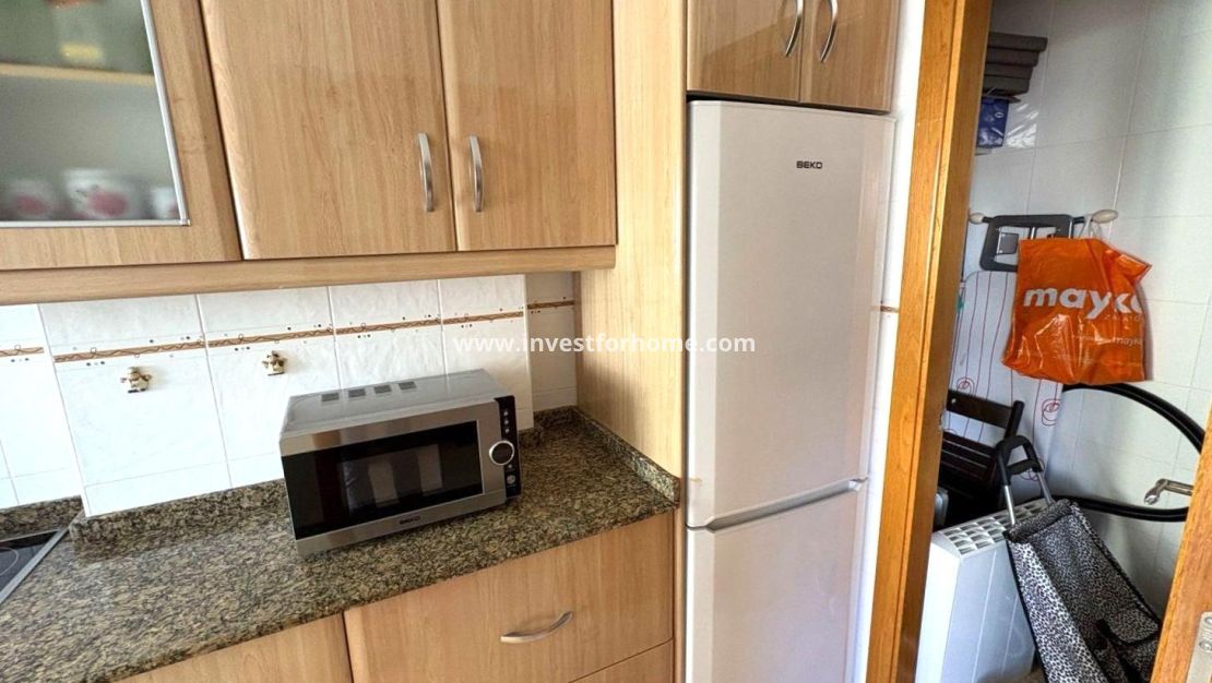 Sale - Apartment - Torrevieja - Centro