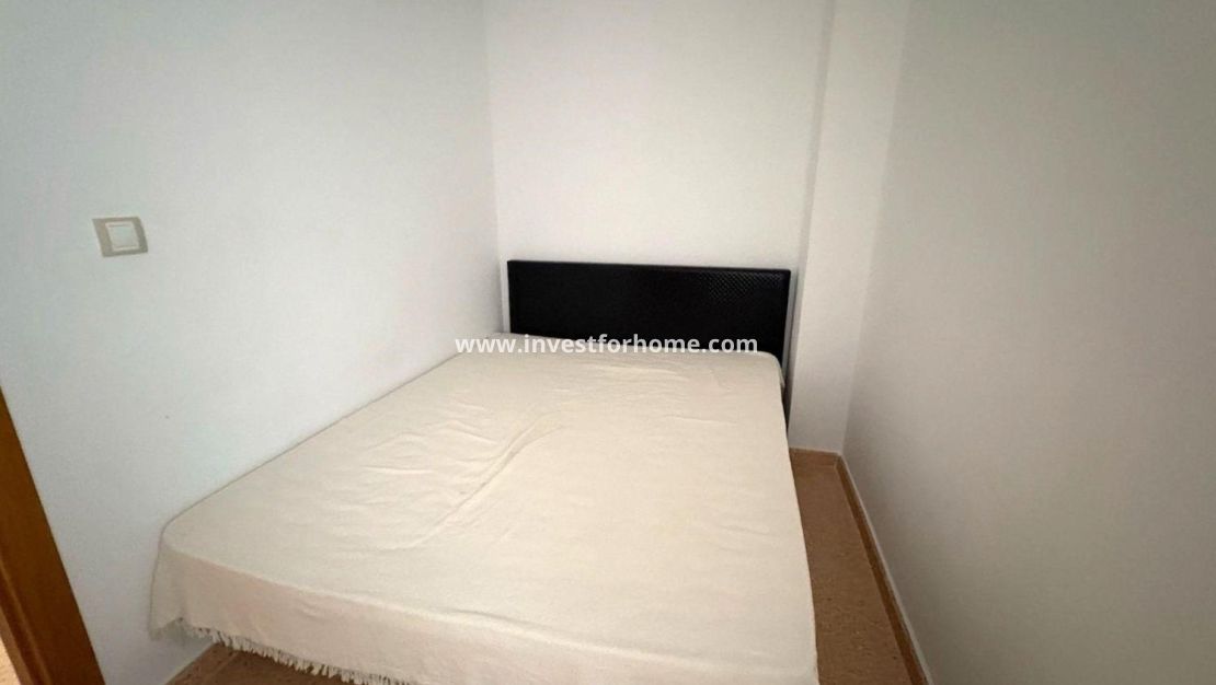 Sale - Apartment - Torrevieja - Centro