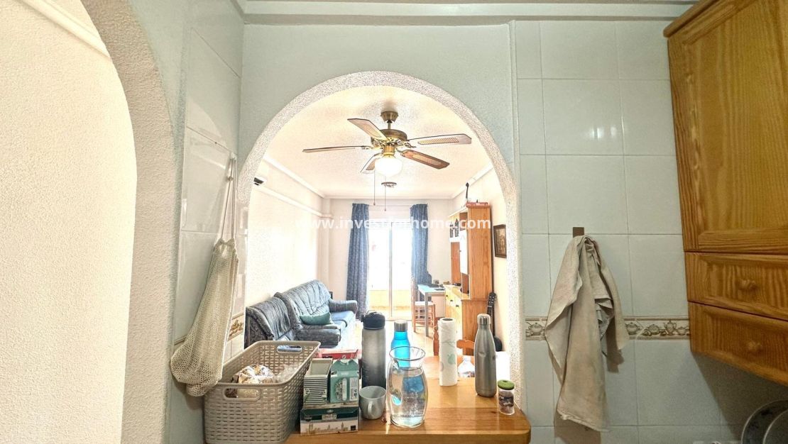 Sale - Apartment - Torrevieja - Centro