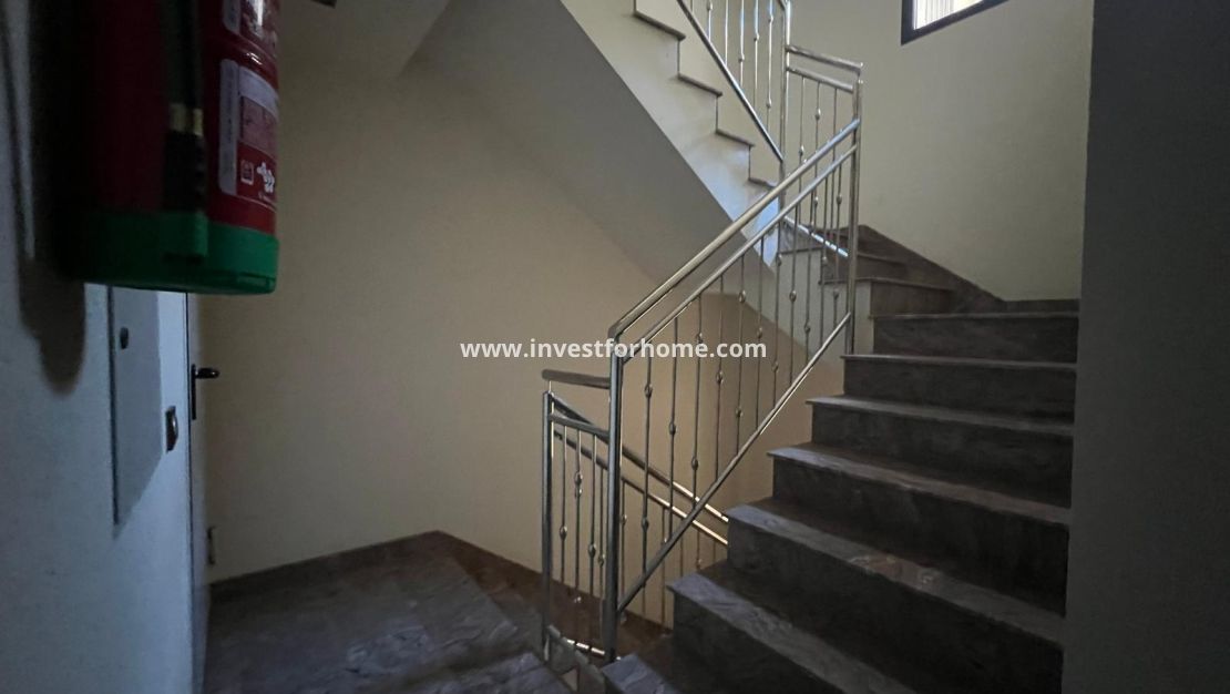 Sale - Apartment - Torrevieja - Centro