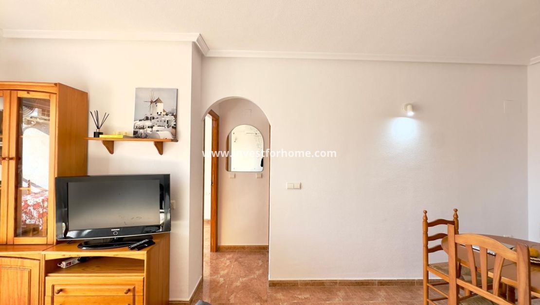 Sale - Apartment - Torrevieja - Centro