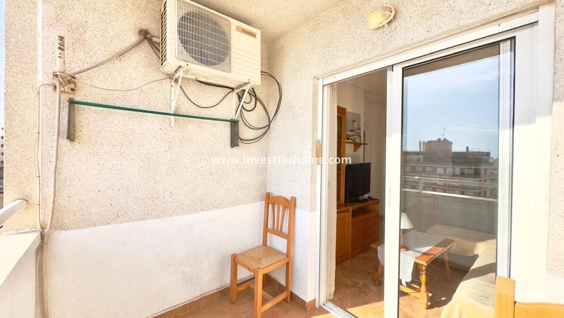 Sale - Apartment - Torrevieja - Centro