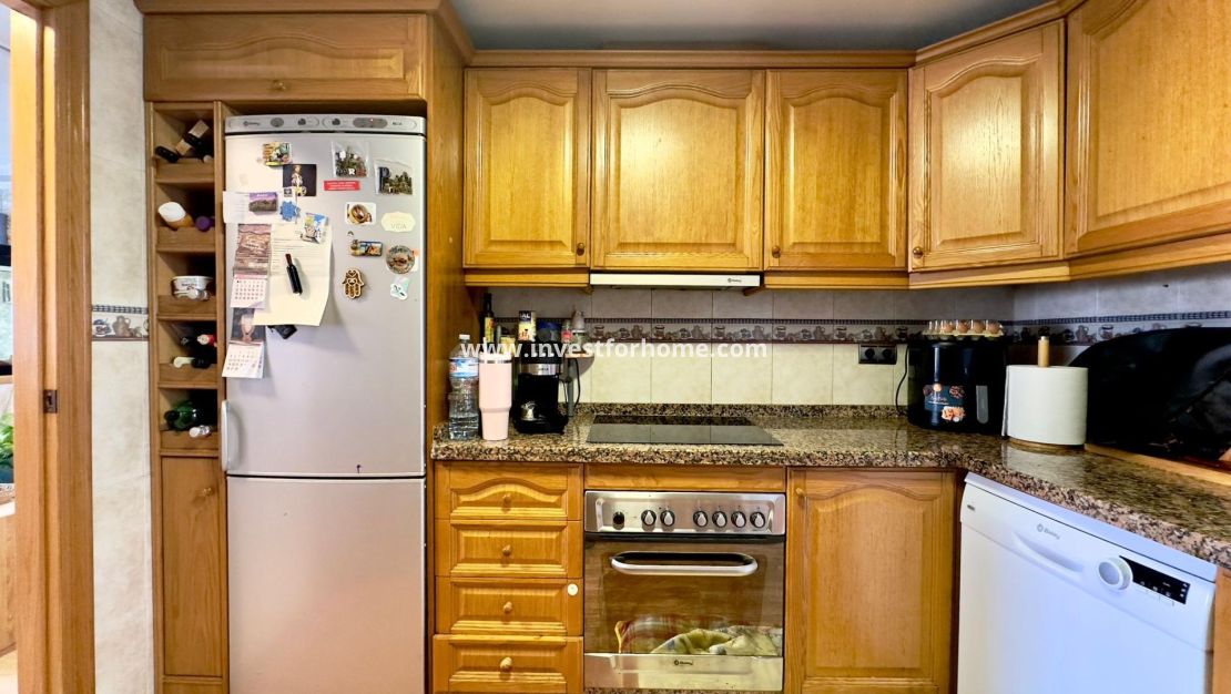 Sale - Apartment - Torrevieja - Centro