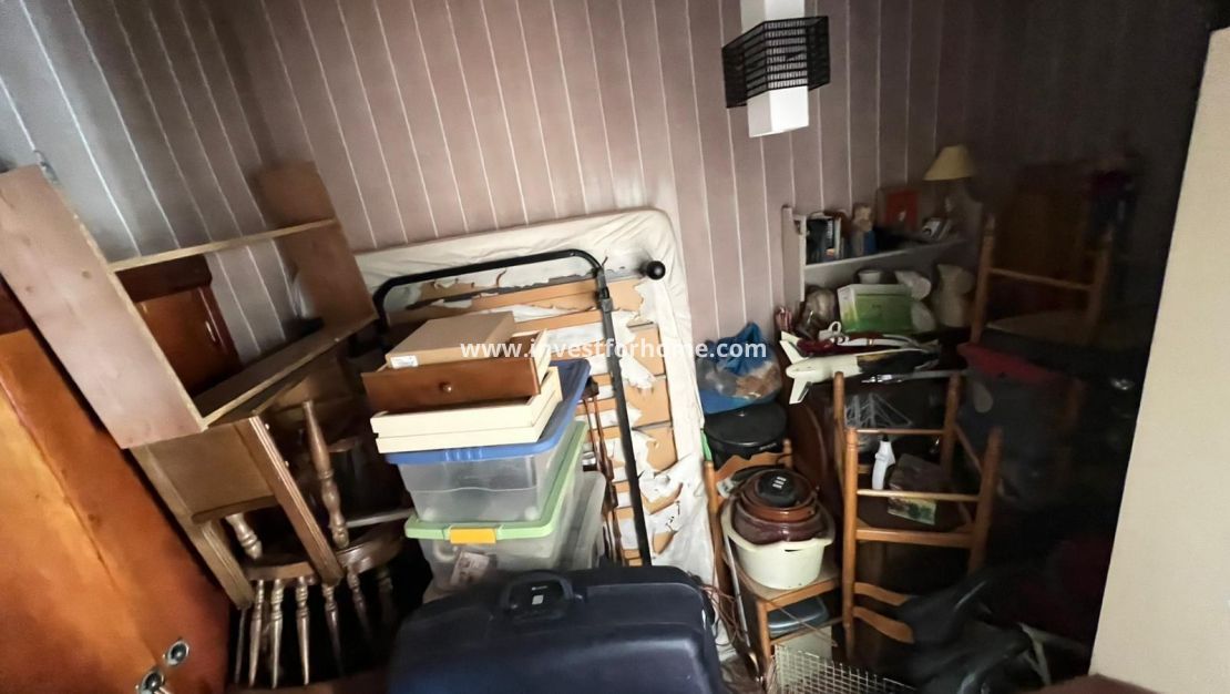 Sale - Apartment - Torrevieja - Centro