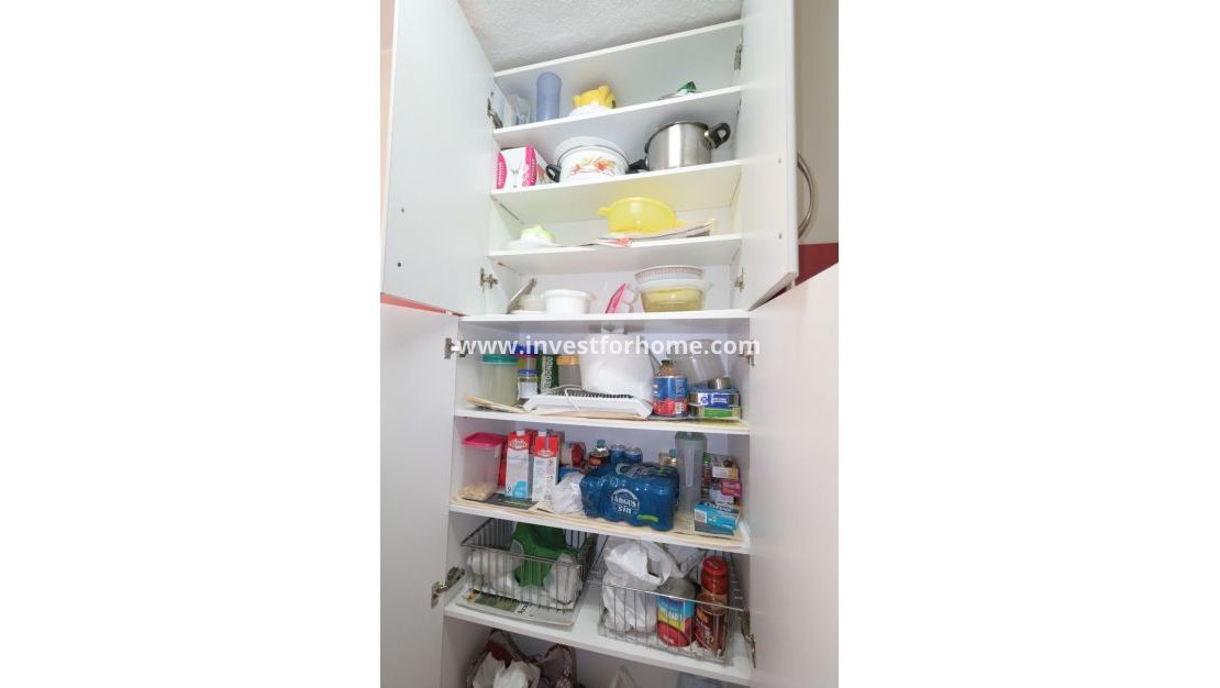 Sale - Apartment - Torrevieja - Centro