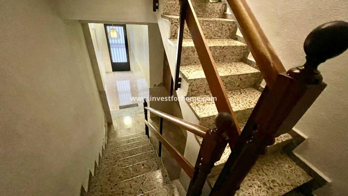 Sale - Apartment - Torrevieja - Centro