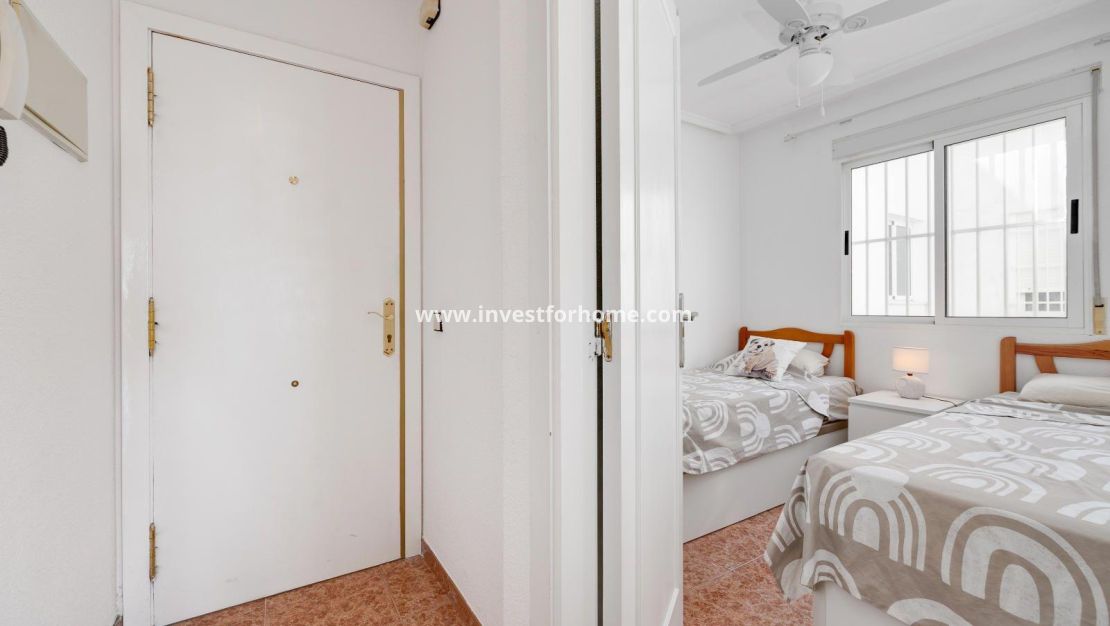 Sale - Apartment - Torrevieja - Centro