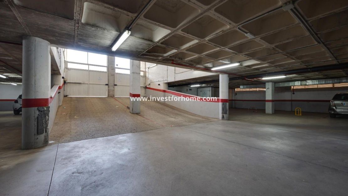 Sale - Apartment - Torrevieja - Centro