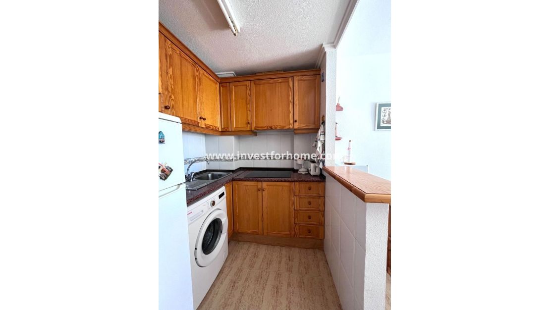 Sale - Apartment - Torrevieja - Centro