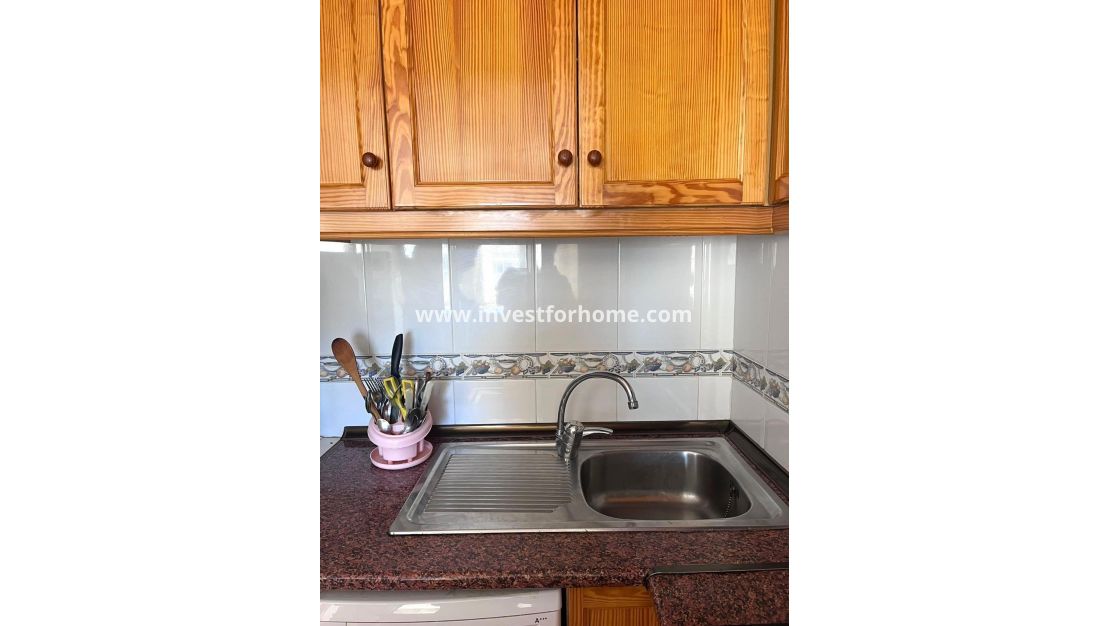 Sale - Apartment - Torrevieja - Centro