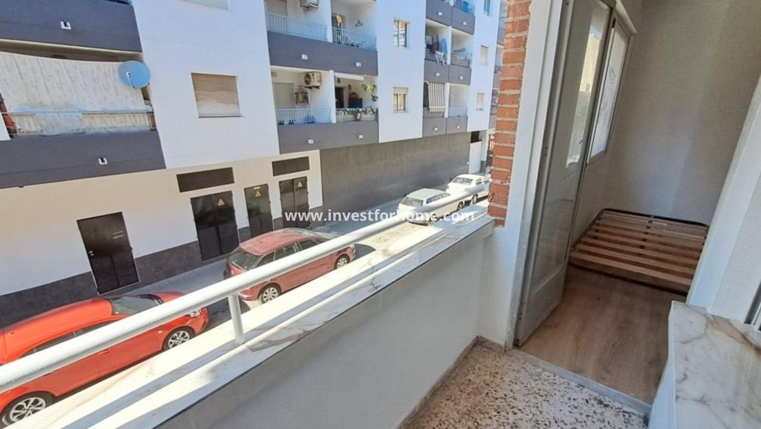 Sale - Apartment - Torrevieja - Centro