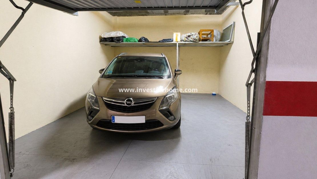 Sale - Apartment - Torrevieja - Centro