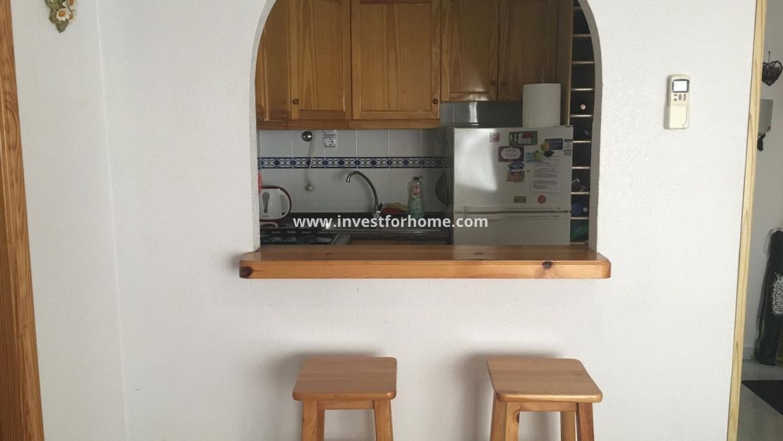Sale - Apartment - Torrevieja - Centro