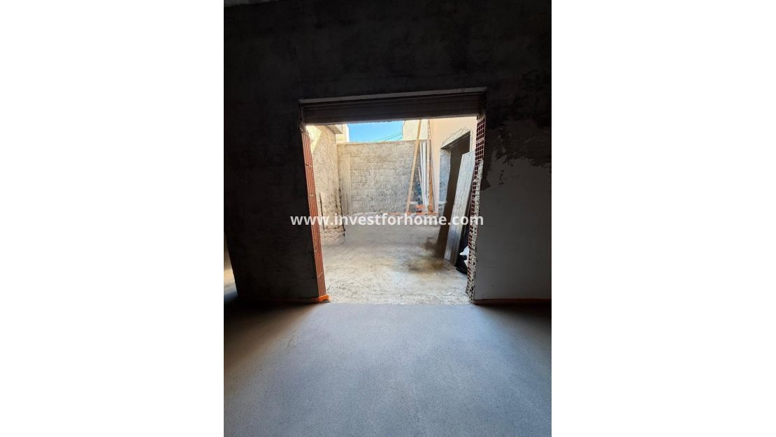 Sale - Apartment - Torrevieja - Centro