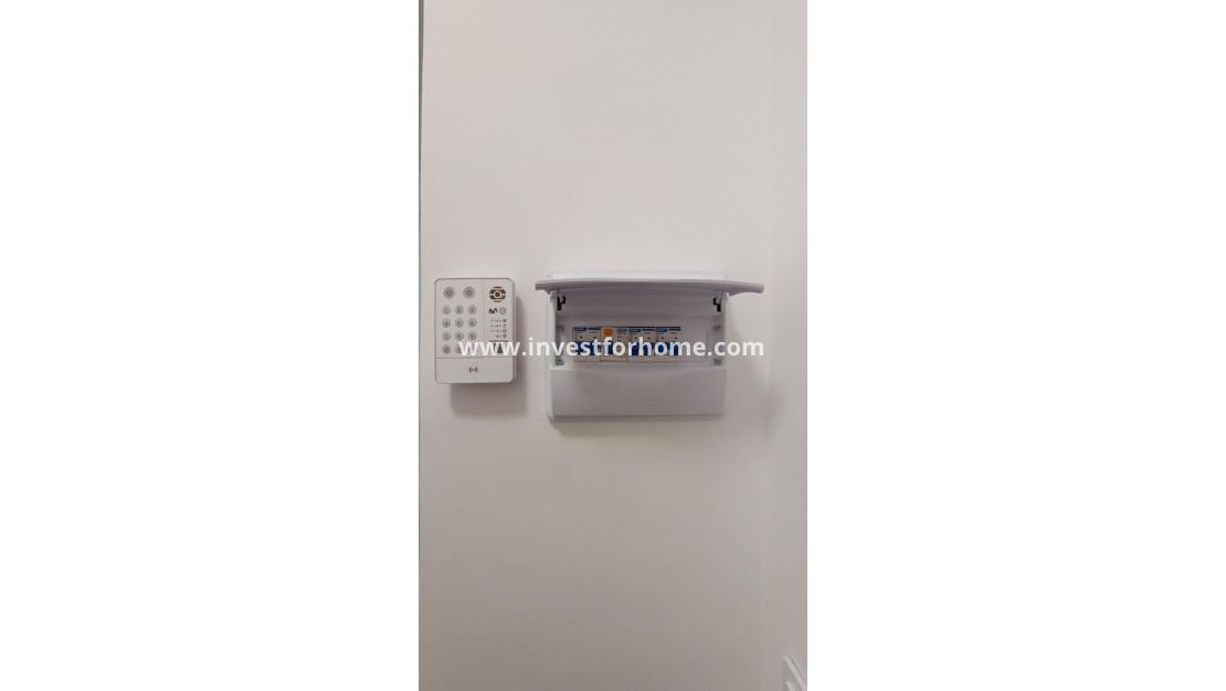 Sale - Apartment - Torrevieja - Centro