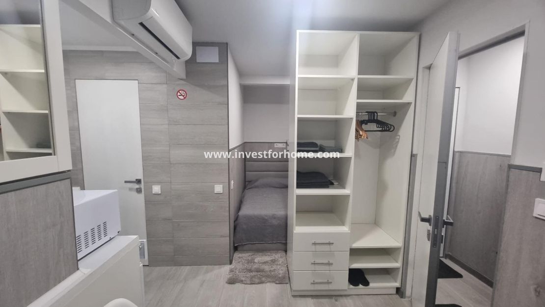 Sale - Apartment - Torrevieja - Centro