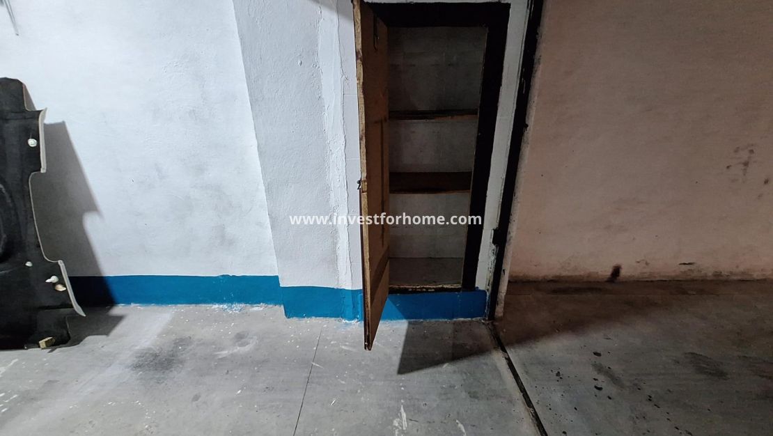 Sale - Apartment - Torrevieja - Centro