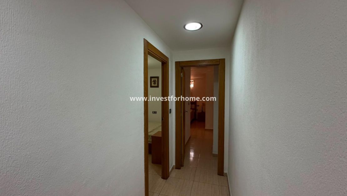 Sale - Apartment - Torrevieja - Centro
