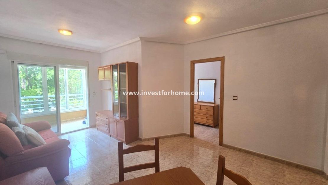 Sale - Apartment - Torrevieja - Centro