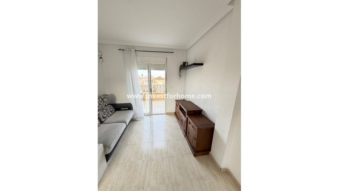 Sale - Apartment - Torrevieja - Centro