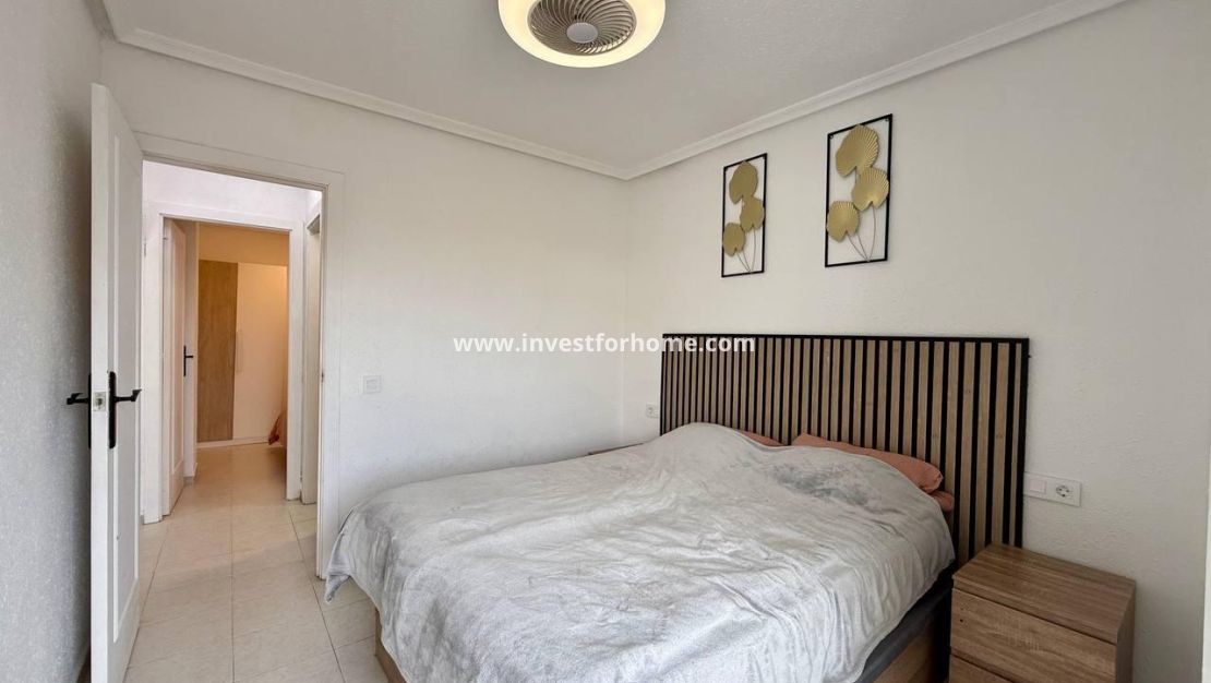 Sale - Apartment - Torrevieja - Centro