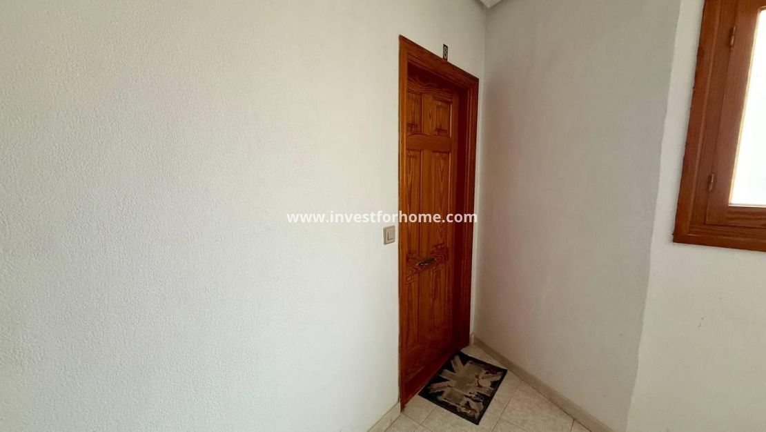 Sale - Apartment - Torrevieja - Centro