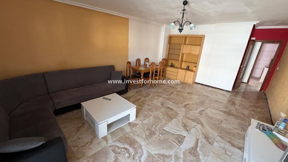 Sale - Apartment - Torrevieja - Centro
