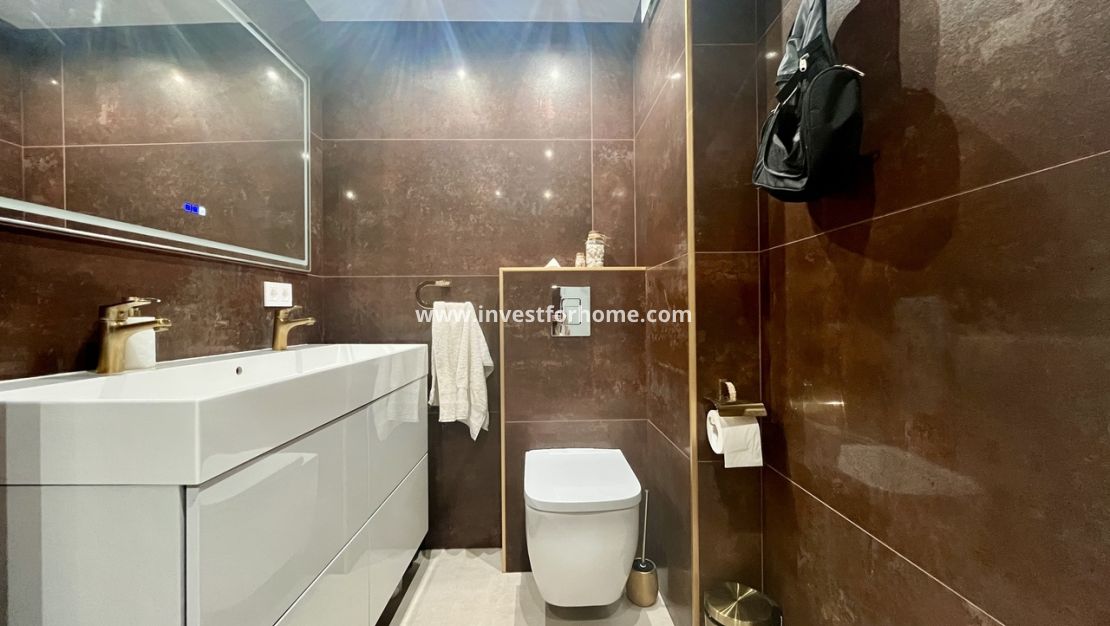 Sale - Apartment - Torrevieja - Costa Blanca