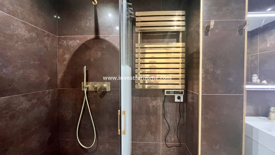 Sale - Apartment - Torrevieja - Costa Blanca