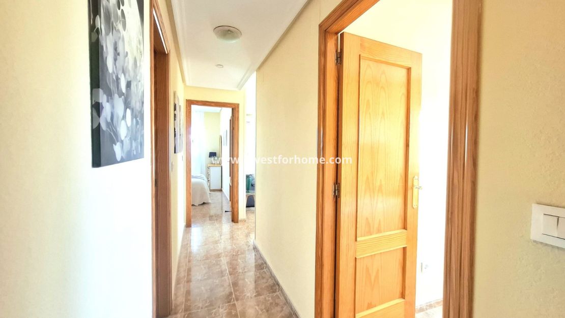 Sale - Apartment - Torrevieja - Costa Blanca
