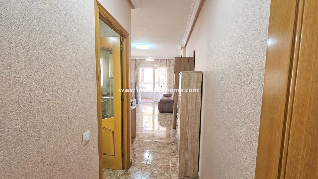 Sale - Apartment - Torrevieja - Costa Blanca