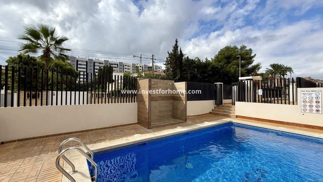Sale - Apartment - Torrevieja - Costa Blanca