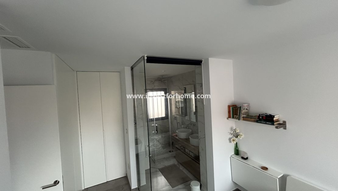 Sale - Apartment - Torrevieja - Costa Blanca