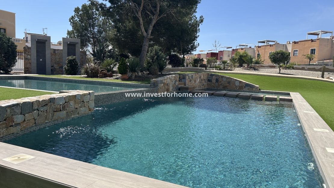 Sale - Apartment - Torrevieja - Costa Blanca