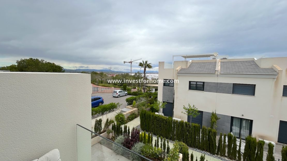 Sale - Apartment - Torrevieja - Costa Blanca
