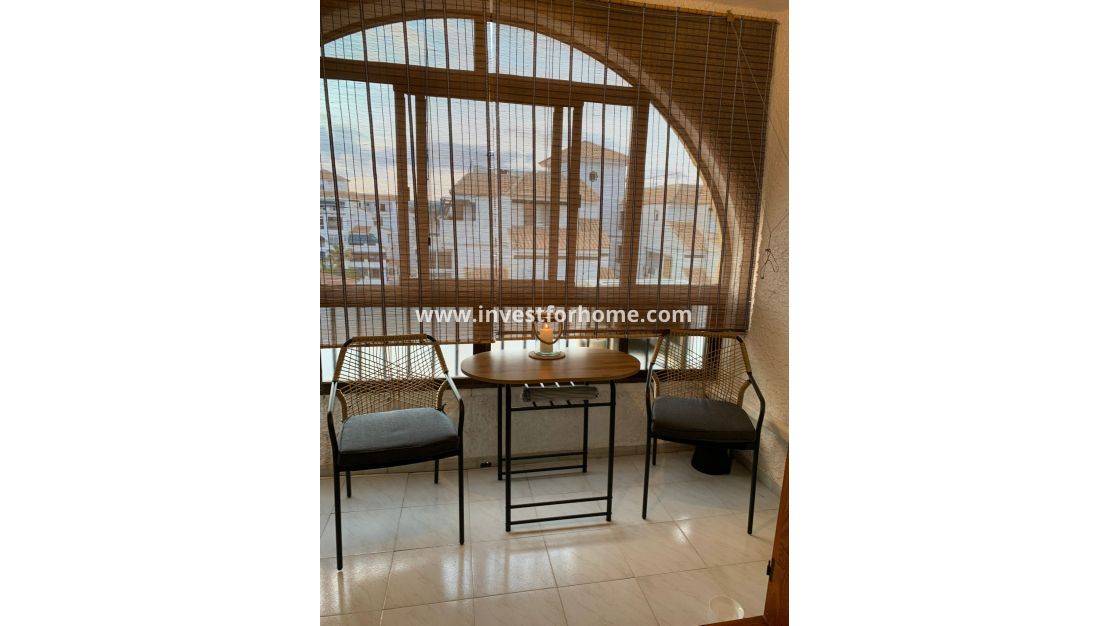 Sale - Apartment - Torrevieja - Costa Blanca