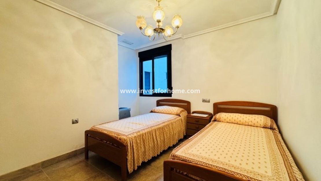 Sale - Apartment - Torrevieja - Costa Blanca