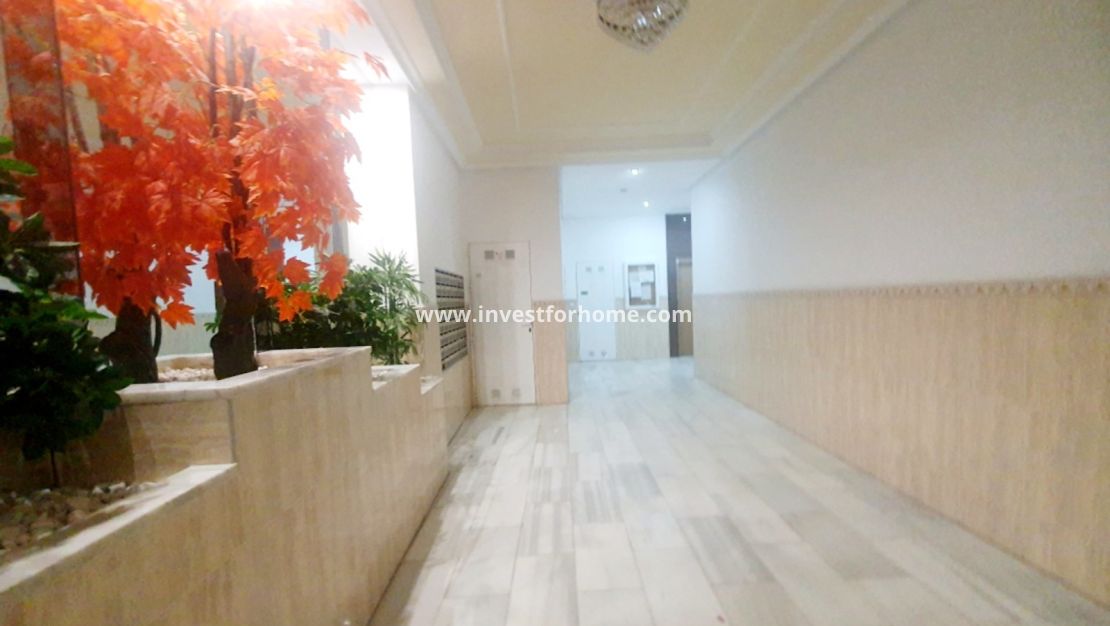 Sale - Apartment - Torrevieja - Costa Blanca