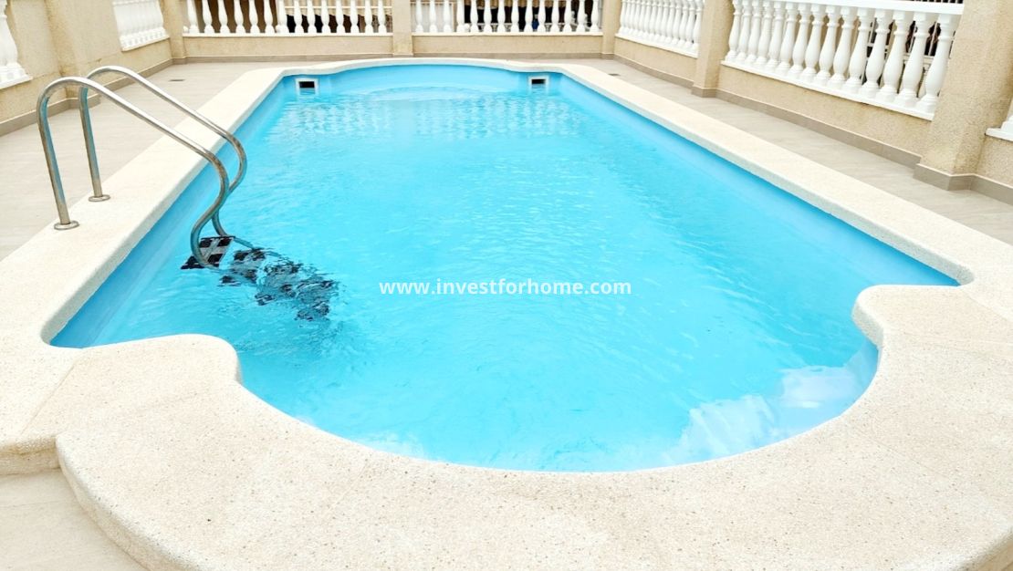 Sale - Apartment - Torrevieja - Costa Blanca