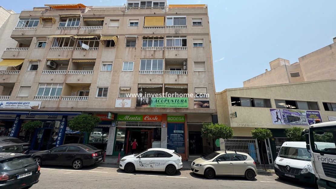 Sale - Apartment - Torrevieja - Costa Blanca