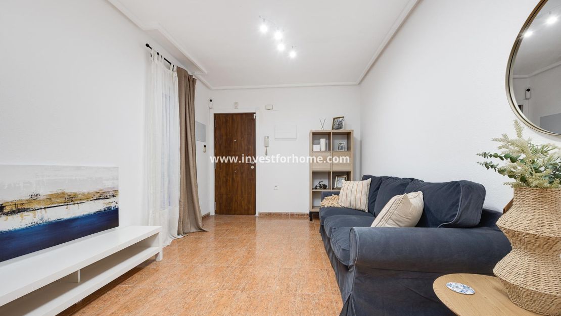 Sale - Apartment - Torrevieja - Costa Blanca