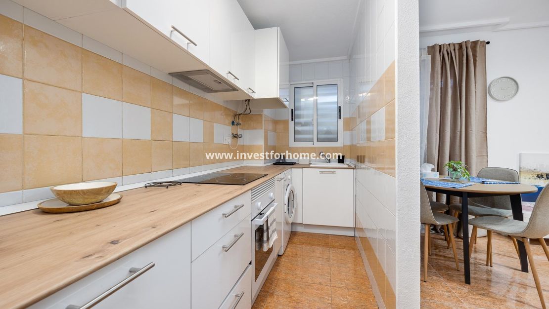Sale - Apartment - Torrevieja - Costa Blanca