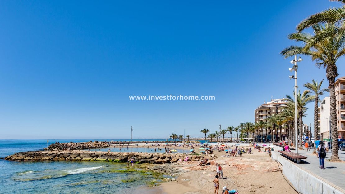 Sale - Apartment - Torrevieja - Costa Blanca