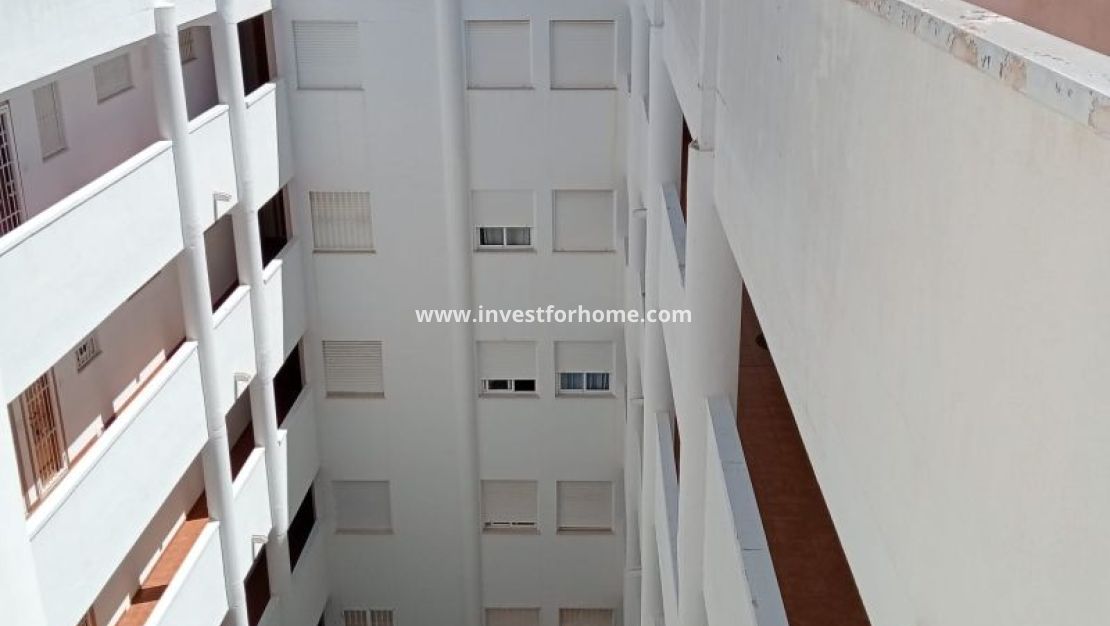 Sale - Apartment - Torrevieja - Costa Blanca