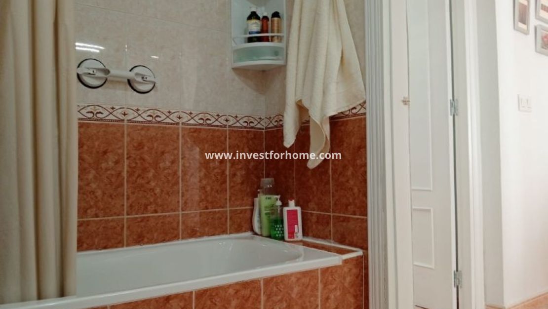 Sale - Apartment - Torrevieja - Costa Blanca