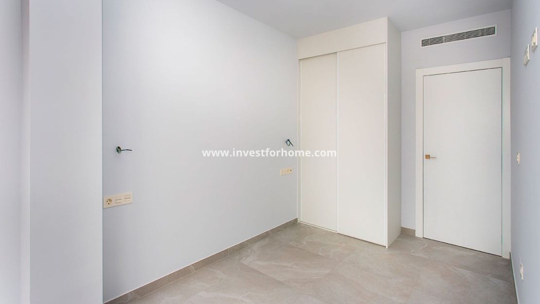 Sale - Apartment - Torrevieja - Costa Blanca