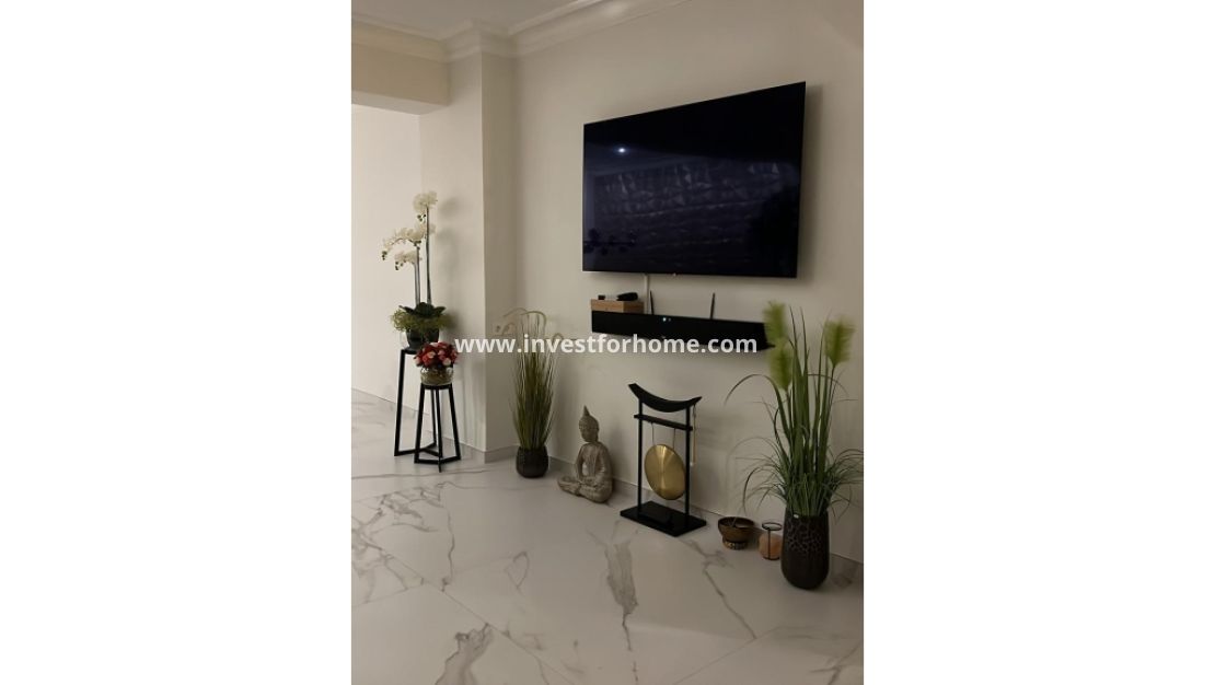 Sale - Apartment - Torrevieja - Costa Blanca