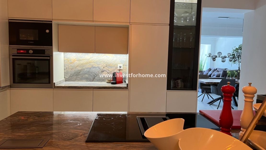 Sale - Apartment - Torrevieja - Costa Blanca