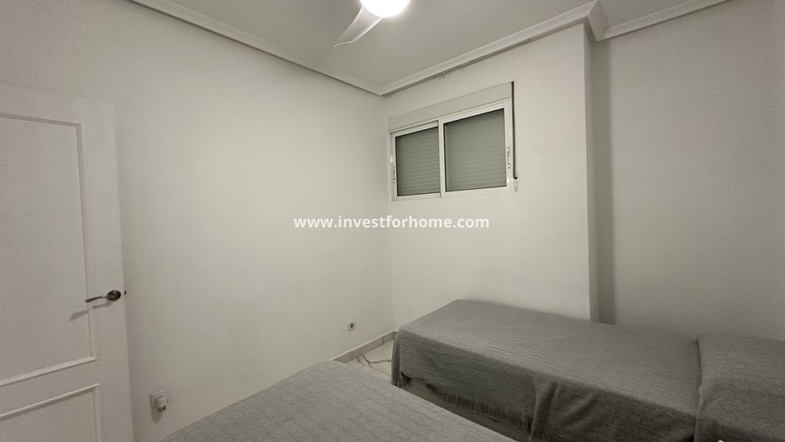 Sale - Apartment - Torrevieja - Costa Blanca