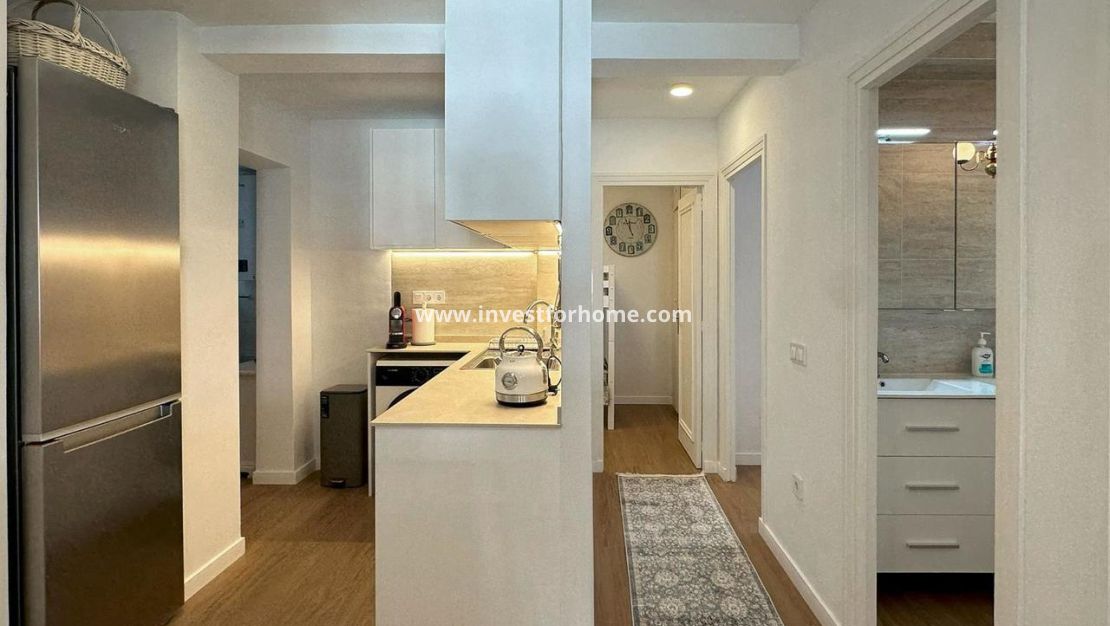 Sale - Apartment - Torrevieja - Costa Blanca